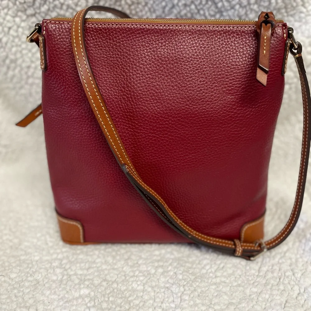 Dooney & Bourke Pebble Grain Crossbody Shoulder Bag - Picture 7 of 16